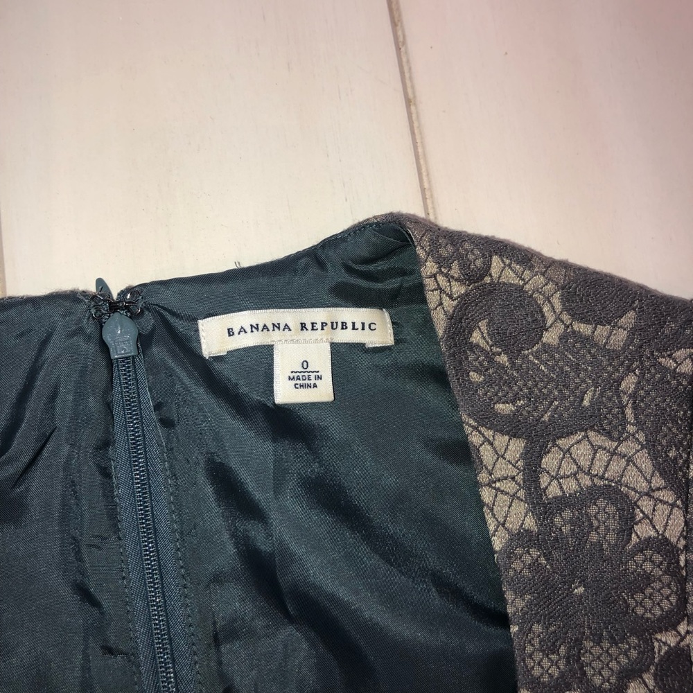 *SOLD* Banana Republic | Dress - Picture 3 of 4
